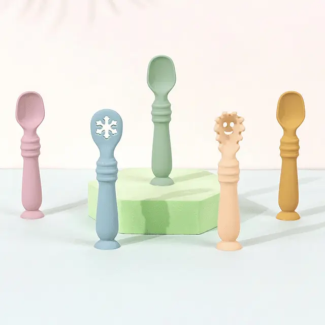 cucharas 1 3 Cucharas Soft De Aprendizaje Silicona + Caja - Imagen 1